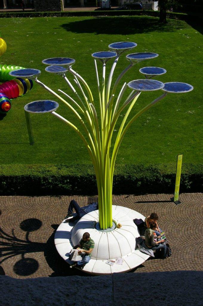 alberi intelligenti a energia solare
